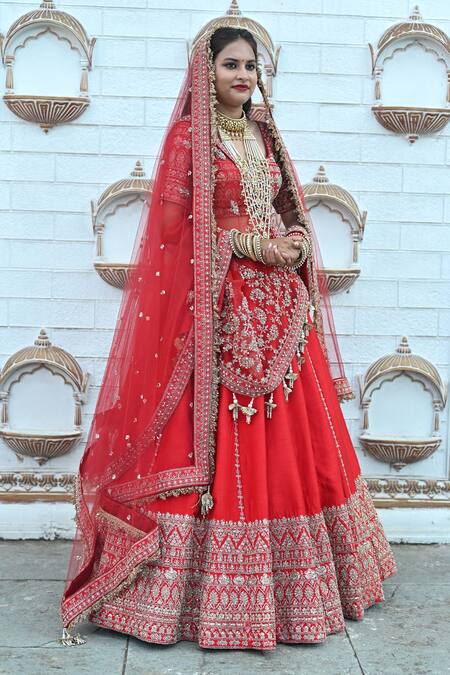 TANUSHAVY COUTURE Red Pure Handloom Cotton Embroidery Dabka Dori Sitara And Zari Bridal Lehenga Set  4