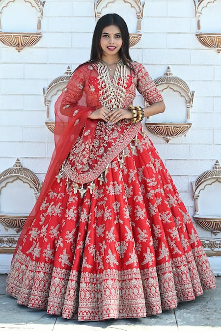 Buy Red Pure Handloom Cotton Embroidery Dabka Dori V Floral Bridal Lehenga Set For Women by FLT Online at Aza Fashions