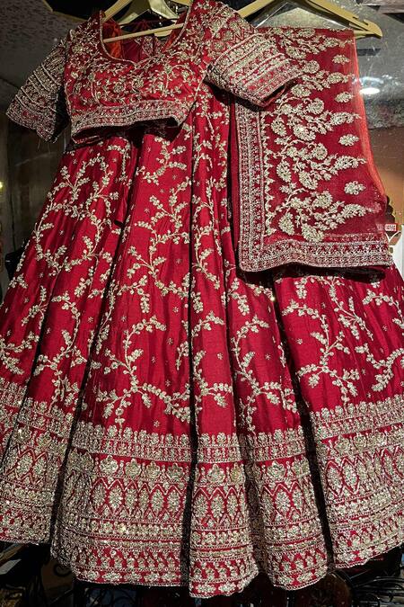 Buy Tanushavy Couture Red Silk, Net, Cotton Beads, Pearls, Sequins, Flower Jaal Bridal Lehenga Set Buy_Tanushavy Couture_Red Silk, Net, Cotton Beads, Pearls, Sequins, Flower Jaal Bridal Lehenga Set