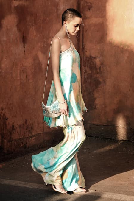 Buy Basanti - Kapde Aur Koffee Blue Crepe Beads, Crystals Asymmetric Abstract Pattern Tunic With Sharara Buy_Basanti - Kapde Aur Koffee_Blue Crepe Beads, Crystals Asymmetric Abstract Pattern Tunic With Sharara