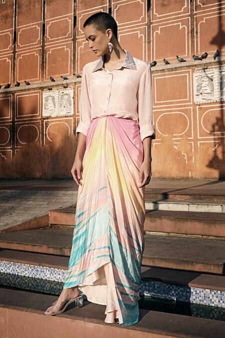 Buy_Basanti - Kapde Aur Koffee_Pink Crepe Sequins Collared Shirt With Ombre Draped Skirt