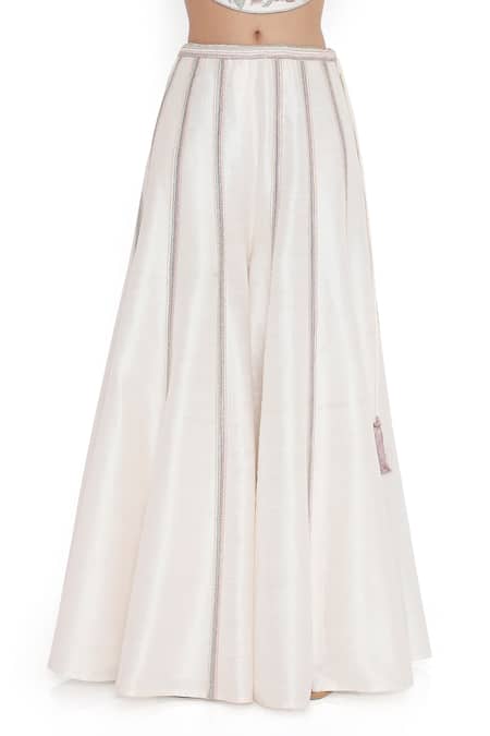 Payal Singhal_Off White Silk Embroidery Halter Neck Petal Bloom Choli With Sharara _at_Aza_Fashions