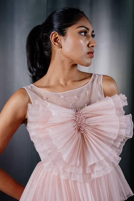 Buy Shriya Som Pink Organza Embroidery Boat Neck Dual Toned 3d Gitch Top Online at Aza Fashions Buy_Shriya Som_Pink Organza Embroidery Boat Neck Dual Toned 3d Gitch Top _Online_at_Aza_Fashions