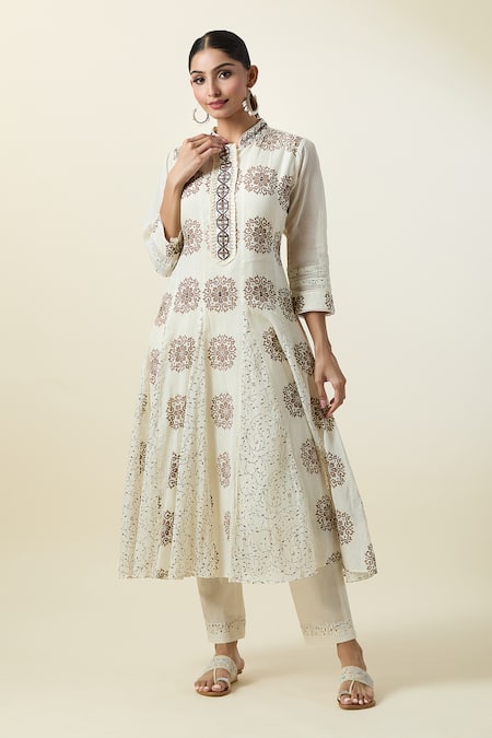 Shop Samyukta Singhania Off White Muslin, Cotton Tassels, Mirrors Floral Butti Print Kurta With Pant Online at Aza Fashions Shop_Samyukta Singhania_Off White Muslin, Cotton Tassels, Mirrors Floral Butti Print Kurta With Pant_Online_at_Aza_Fashions