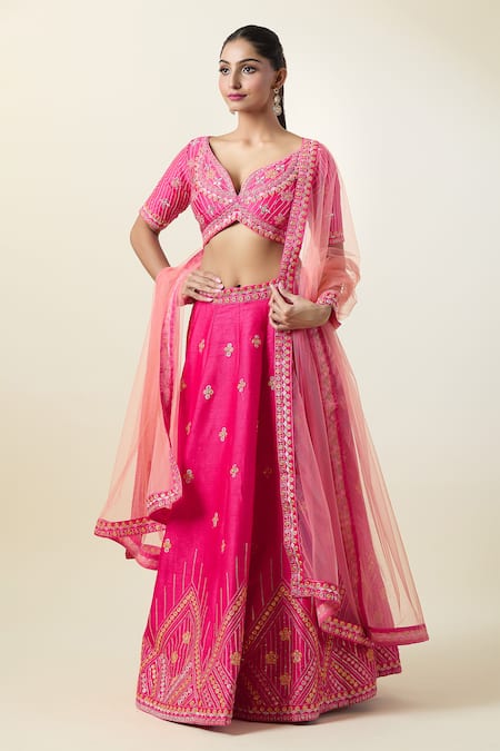 Samyukta Singhania_Pink Silk, Net Embroidery Plunge Neck Thread Lehenga Set _at_Aza_Fashions