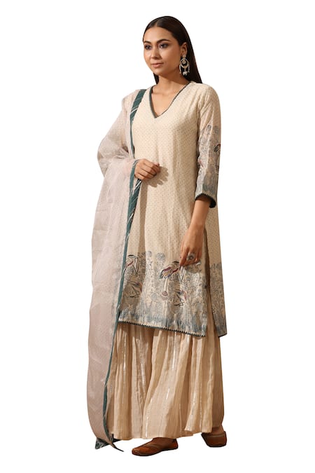 Shop_Rekha Agra_Cream Organza, Chanderi Embroidery V-neck Botanic Hand Print Kurta Set _Online_at_Aza_Fashions
