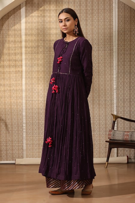 Rekha Agra_Purple Muslin, Organza, Chanderi Mirrors Round Mukaish Detailed Anarkali Set _Online_at_Aza_Fashions