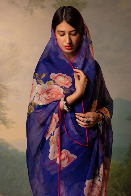 Atelier Shikaarbagh Blue Chiffon, Silk Organza Contrast Print Saree With Unstitched Blouse Piece Online at Aza Fashions Atelier Shikaarbagh_Blue Chiffon, Silk Organza Contrast Print Saree With Unstitched Blouse Piece _Online_at_Aza_Fashions