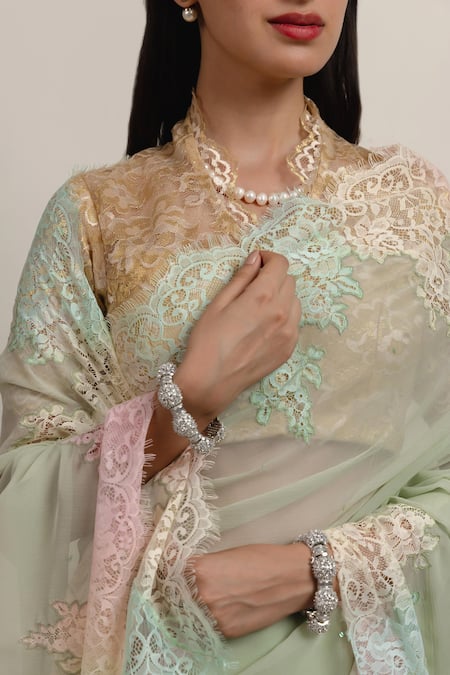 Atelier Shikaarbagh Green Silk, Chiffon Lace Chantilly Hem Saree With Unstitched Blouse Piece at Aza Fashions Atelier Shikaarbagh_Green Silk, Chiffon Lace Chantilly Hem Saree With Unstitched Blouse Piece _at_Aza_Fashions