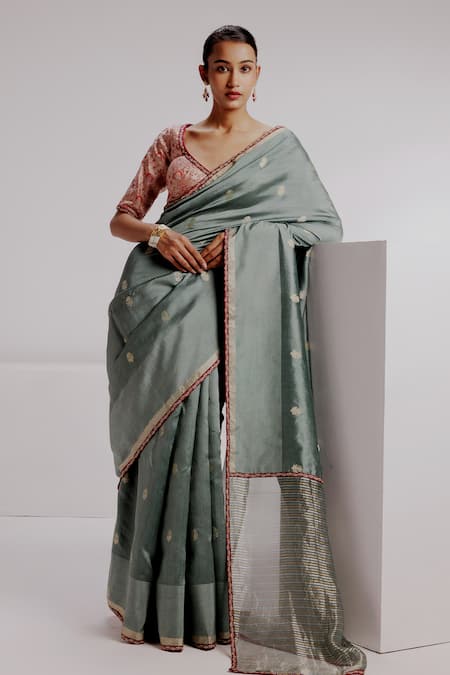 Taisha Multi Color Silk, Tissue, Satin Embroidery V-neck Woven Butti Banarasi Saree Set Online at Aza Fashions Taisha_Multi Color Silk, Tissue, Satin Embroidery V-neck Woven Butti Banarasi Saree Set _Online_at_Aza_Fashions