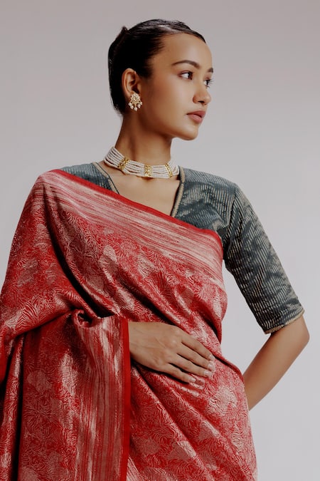 Shop_Taisha_Red Silk, Organza, Satin Embroidery V-neck Tiger Jaal Woven Banarasi Saree Set _Online_at_Aza_Fashions