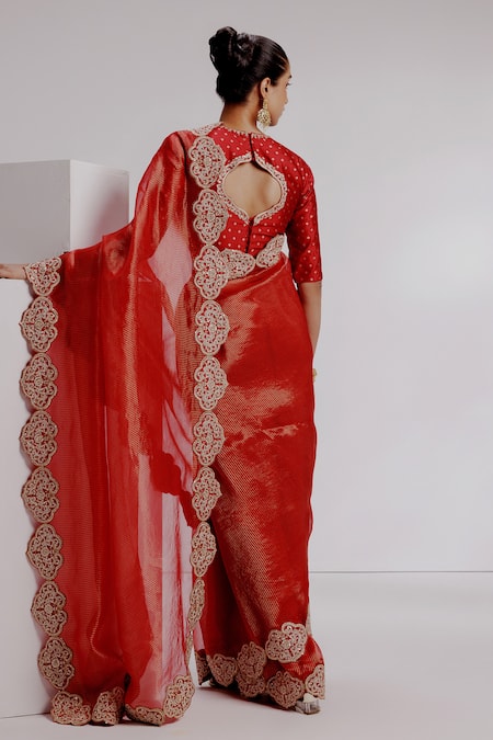 Taisha Dragon Embroidered Border Saree Set 