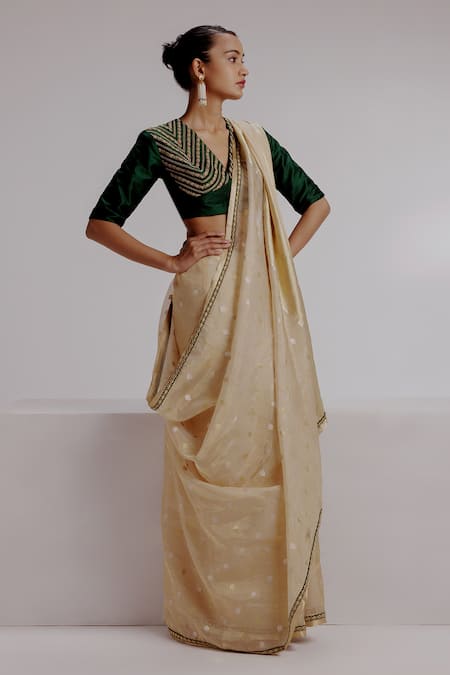 Buy_Taisha_Multi Color Silk, Satin Embroidery V-neck Woven Banarasi Saree Set With Blouse _Online_at_Aza_Fashions