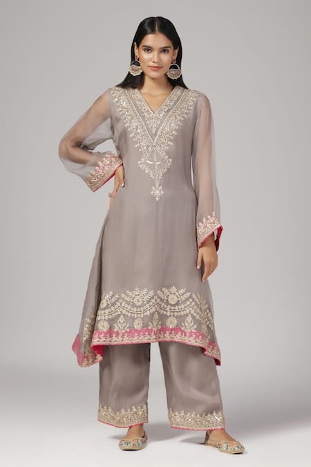 Anju & Harleen Purple Kurta And Pant Silk Chanderi Embroidered Zari V Neck & Set 