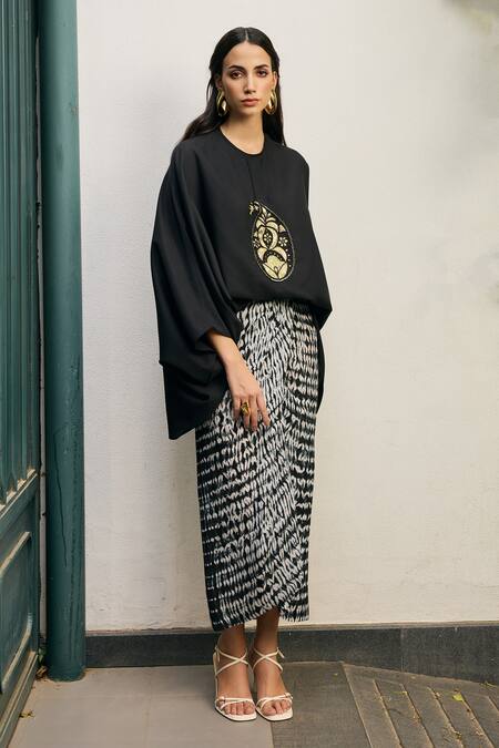 Meesa_Black Crepe Placement Embroidery Floral Round Neck Gota Kaftan Top_Online_at_Aza_Fashions