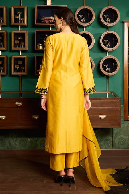 Shop Meesa Yellow Chanderi Silk, Organza Embroidery Split Flower Vine Yoke Kurta Pant Set at Aza Fashions Shop_Meesa_Yellow Chanderi Silk, Organza Embroidery Split Flower Vine Yoke Kurta Pant Set _at_Aza_Fashions