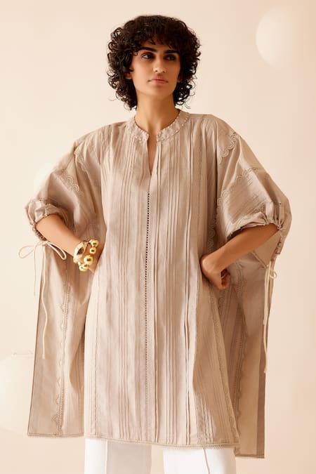 Buy Bunka Pink Cotton Lace Band Collar Ava Pintuck Detailed Kaftan Buy_Bunka_Pink Cotton Lace Band Collar Ava Pintuck Detailed Kaftan