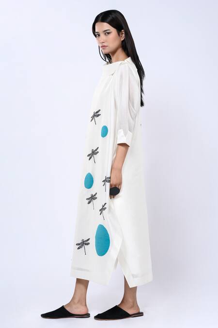 Taika By Poonam Bhagat Ivory Chanderi Embroidery Collared Dragonfly Pattern Tunic Online at Aza Fashions Taika By Poonam Bhagat_Ivory Chanderi Embroidery Collared Dragonfly Pattern Tunic _Online_at_Aza_Fashions
