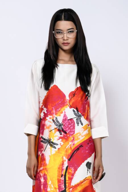 Taika By Poonam Bhagat Ivory Chanderi Abstract Round Pattern Tunic Online at Aza Fashions Taika By Poonam Bhagat_Ivory Chanderi Abstract Round Pattern Tunic _Online_at_Aza_Fashions