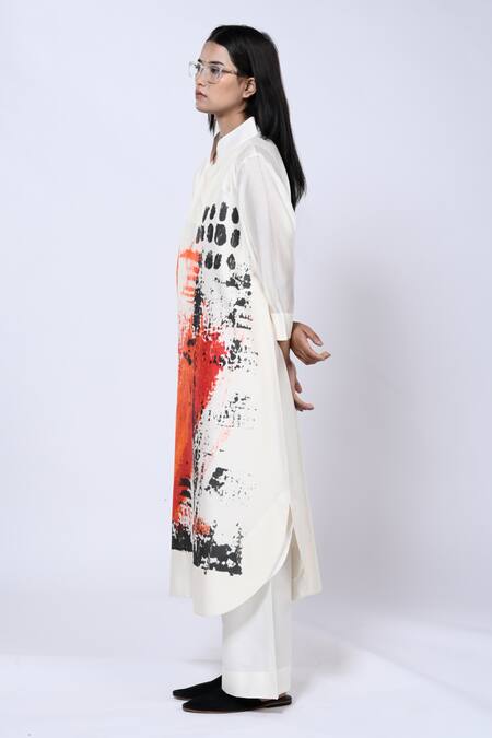 Shop Taika By Poonam Bhagat Ivory Chanderi Mandarin Collar Abstract Pattern Tunic With Pant Online at Aza Fashions Shop_Taika By Poonam Bhagat_Ivory Chanderi Mandarin Collar Abstract Pattern Tunic With Pant _Online_at_Aza_Fashions