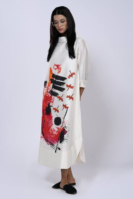 Taika By Poonam Bhagat Ivory Chanderi Abstract Band Collar Watercolour Pattern Tunic Online at Aza Fashions Taika By Poonam Bhagat_Ivory Chanderi Abstract Band Collar Watercolour Pattern Tunic _Online_at_Aza_Fashions