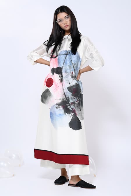 Taika by Poonam Bhagat Chanderi Artistic Abstract Pattern Tunic With Pant 