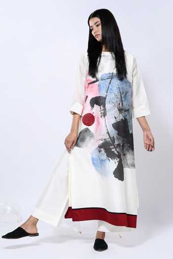Buy_Taika By Poonam Bhagat_Ivory Chanderi Boat Neck Artistic Abstract Pattern Tunic With Pant _Online_at_Aza_Fashions