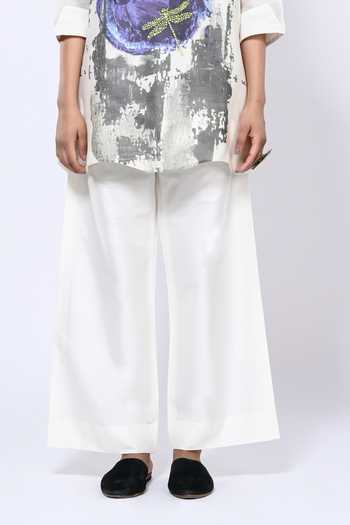 Taika By Poonam Bhagat_Ivory Chanderi Collared Abstract Dragonfly Pattern Short Tunic With Pant _at_Aza_Fashions
