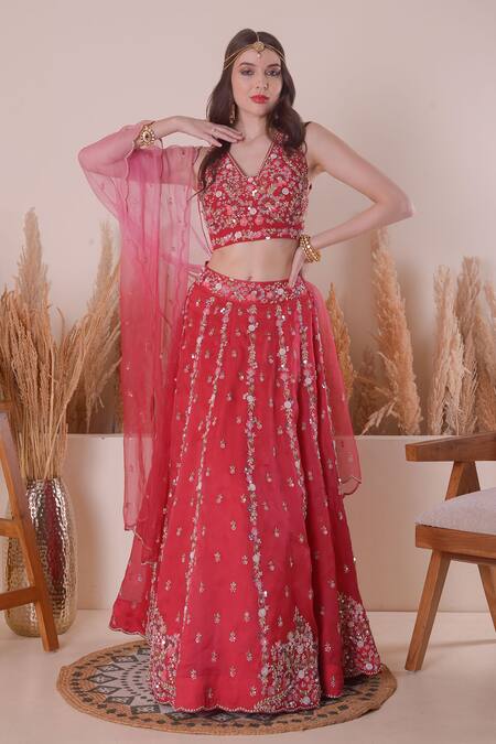 Surabhi Arya_Pink Crepe, Organza Beads, Cut Work, Zari V-neck Zardozi Embroidered Lehenga Set _Online_at_Aza_Fashions