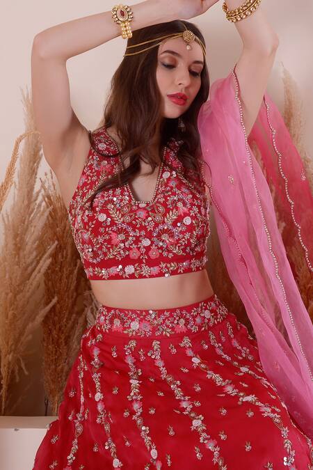Surabhi Arya_Pink Crepe, Organza Beads, Cut Work, Zari V-neck Zardozi Embroidered Lehenga Set _at_Aza_Fashions