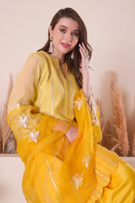 Buy_Surabhi Arya_Yellow Chanderi, Organza Pearls, Embroidery, Cut Work, Stripe A-line Kurta Set 