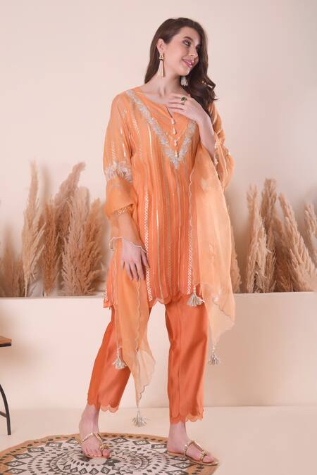 Surabhi Arya_Orange Chanderi, Organza Pearls, Embroidery, Gota Patti, Zari Stripe Kurta Set _at_Aza_Fashions