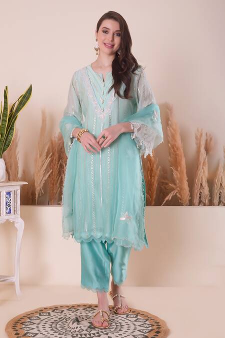 Surabhi Arya_Blue Chanderi, Organza Pearls, Tassels Split Floral Yoke Embroidered Kurta Set _Online_at_Aza_Fashions