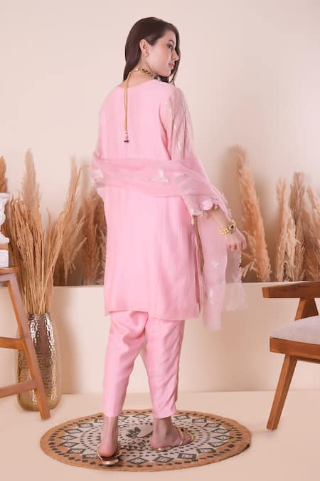 Shop_Surabhi Arya_Pink Chanderi, Organza Embroidery, Pearls, Gota Patti, Thread Kurta Set _at_Aza_Fashions