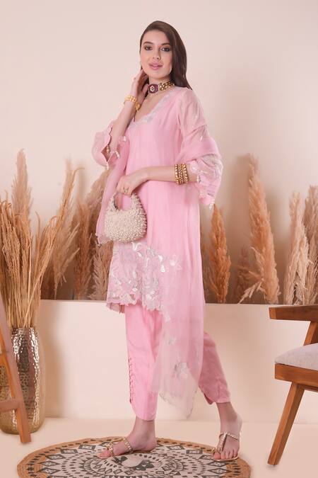Buy_Surabhi Arya_Pink Chanderi, Organza Embroidery, Pearls, Gota Patti, Thread Kurta Set 