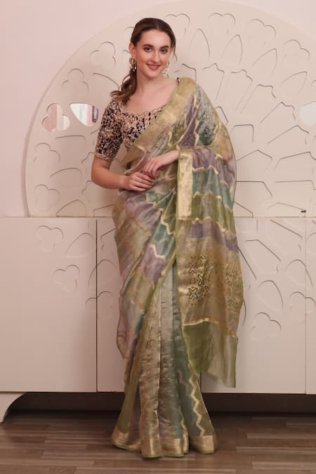 SAYISHA Zigzag Saree With Embroidered Blouse 