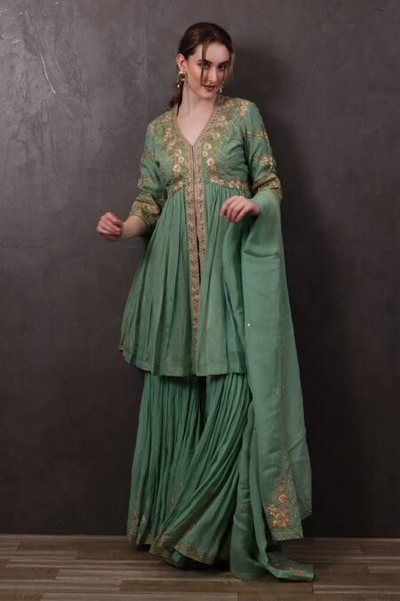 Sayisha_Green Crepe Embroidery, Sequins V-neck Kurta Palazzo Set _at_Aza_Fashions