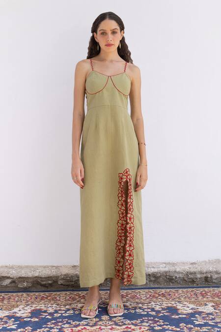 Shimona_Green Cotton Linen Embroidery Thread V Neck Marigold Dress _Online_at_Aza_Fashions