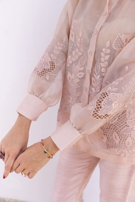 Shop Shimona Peach Organza, Embroidery Collared Shirt And Pant Set Online at Aza Fashions Shop_Shimona_Peach Organza, Embroidery Collared Shirt And Pant Set _Online_at_Aza_Fashions