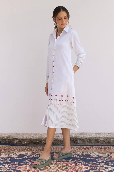 Shimona White Cotton Satin Embroidery Collared Poppy Flower Shirt Dress Online at Aza Fashions Shimona_White Cotton Satin Embroidery Collared Poppy Flower Shirt Dress _Online_at_Aza_Fashions