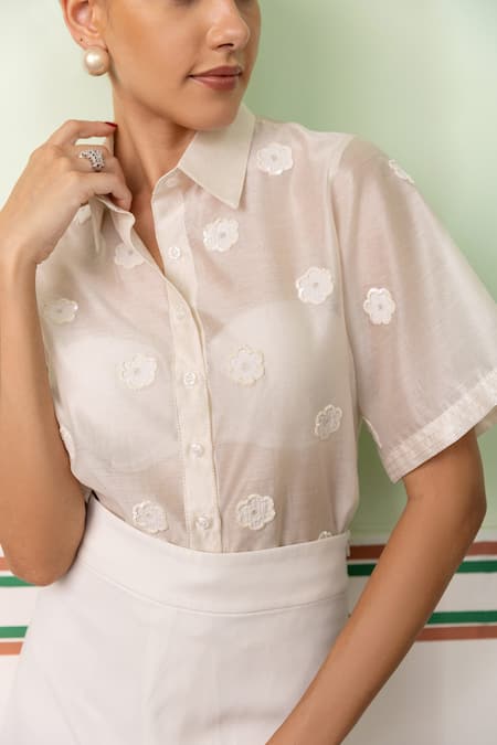 Buy Shimona Off White Chanderi, Cotton, Silk Sequins Collared Blossom Applique Sheer Shirt Online at Aza Fashions Buy_Shimona_Off White Chanderi, Cotton, Silk Sequins Collared Blossom Applique Sheer Shirt _Online_at_Aza_Fashions