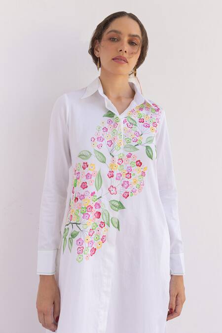 Shop Shimona White Cotton Satin Collared Floral Bunch Hand Painted Shirt Dress Online at Aza Fashions Shop_Shimona_White Cotton Satin Collared Floral Bunch Hand Painted Shirt Dress _Online_at_Aza_Fashions