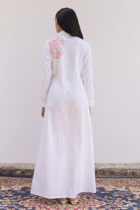 Shop Shimona White Cotton Satin Collared Primrose Hand Painted Shirt Dress at Aza Fashions Shop_Shimona_White Cotton Satin Collared Primrose Hand Painted Shirt Dress _at_Aza_Fashions