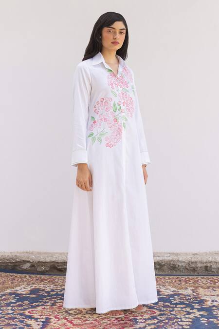 Shimona White Cotton Satin Collared Primrose Hand Painted Shirt Dress Online at Aza Fashions Shimona_White Cotton Satin Collared Primrose Hand Painted Shirt Dress _Online_at_Aza_Fashions