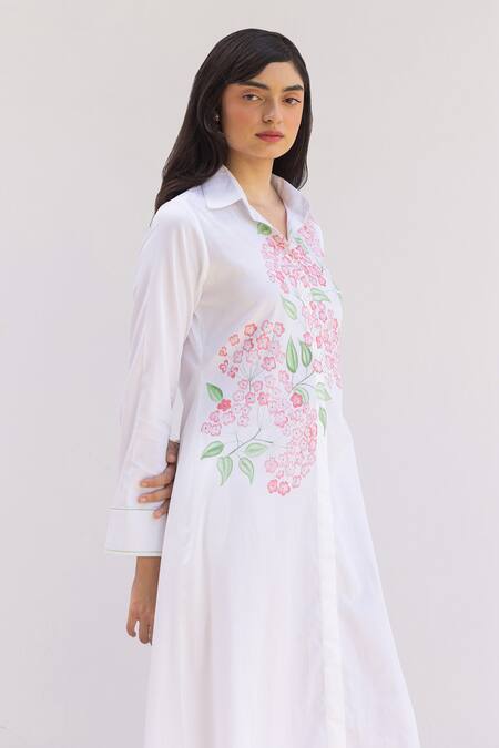 Buy Shimona White Cotton Satin Collared Primrose Hand Painted Shirt Dress Online at Aza Fashions Buy_Shimona_White Cotton Satin Collared Primrose Hand Painted Shirt Dress _Online_at_Aza_Fashions