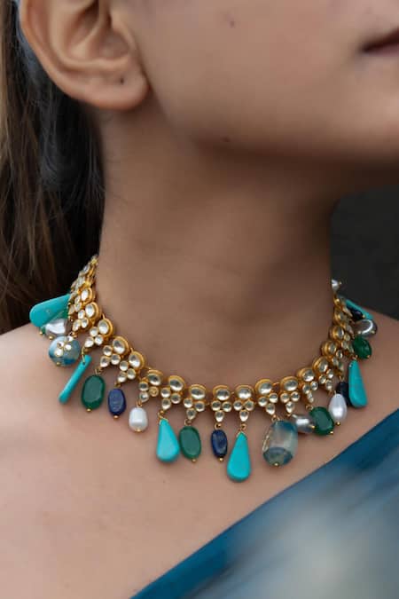 Do Taara Gleaming Kundan & Stone Embellished Necklace 