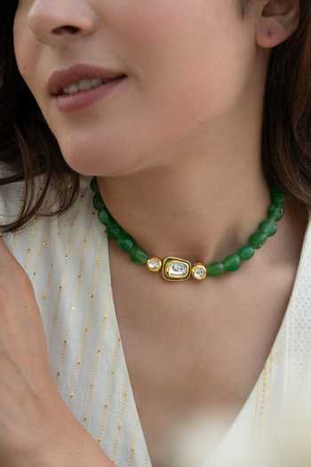 Buy_Do Taara_Green Natural Stones Embellished Choker Necklace _Online_at_Aza_Fashions