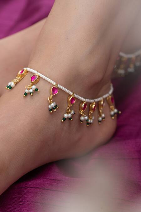 Shop_Do Taara_Red Pearls, Diamonds Kundan Embellished Anklets - Set Of 2 _Online_at_Aza_Fashions