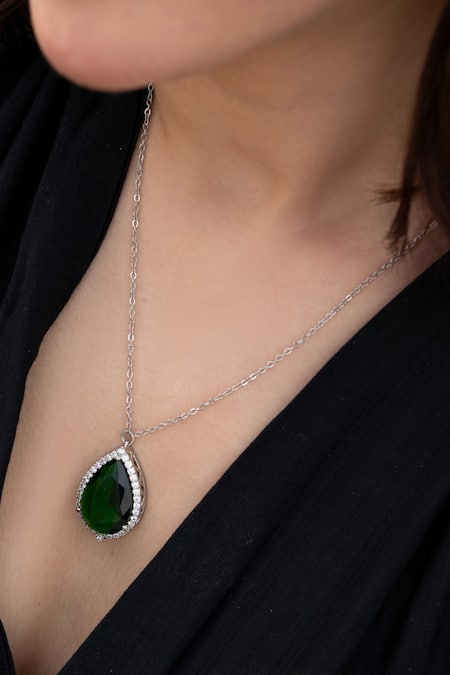 Do Taara_Green Emerald Stone Drop Chain Necklace _Online_at_Aza_Fashions