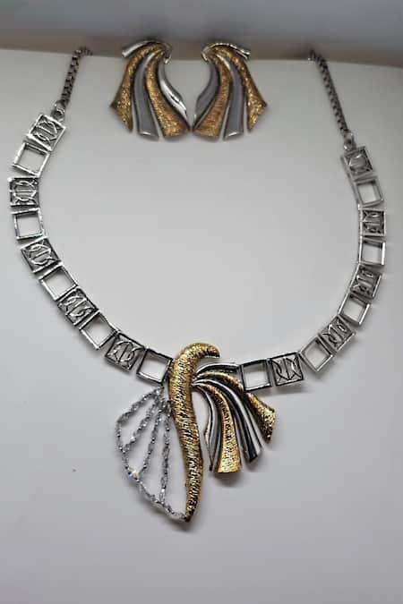 Shop Gaurish Bespoke Jewellery Gold Plated Stones Knife Edge Embellished Necklace Set at Aza Fashions Shop_Gaurish Bespoke Jewellery_Gold Plated Stones Knife Edge Embellished Necklace Set _at_Aza_Fashions